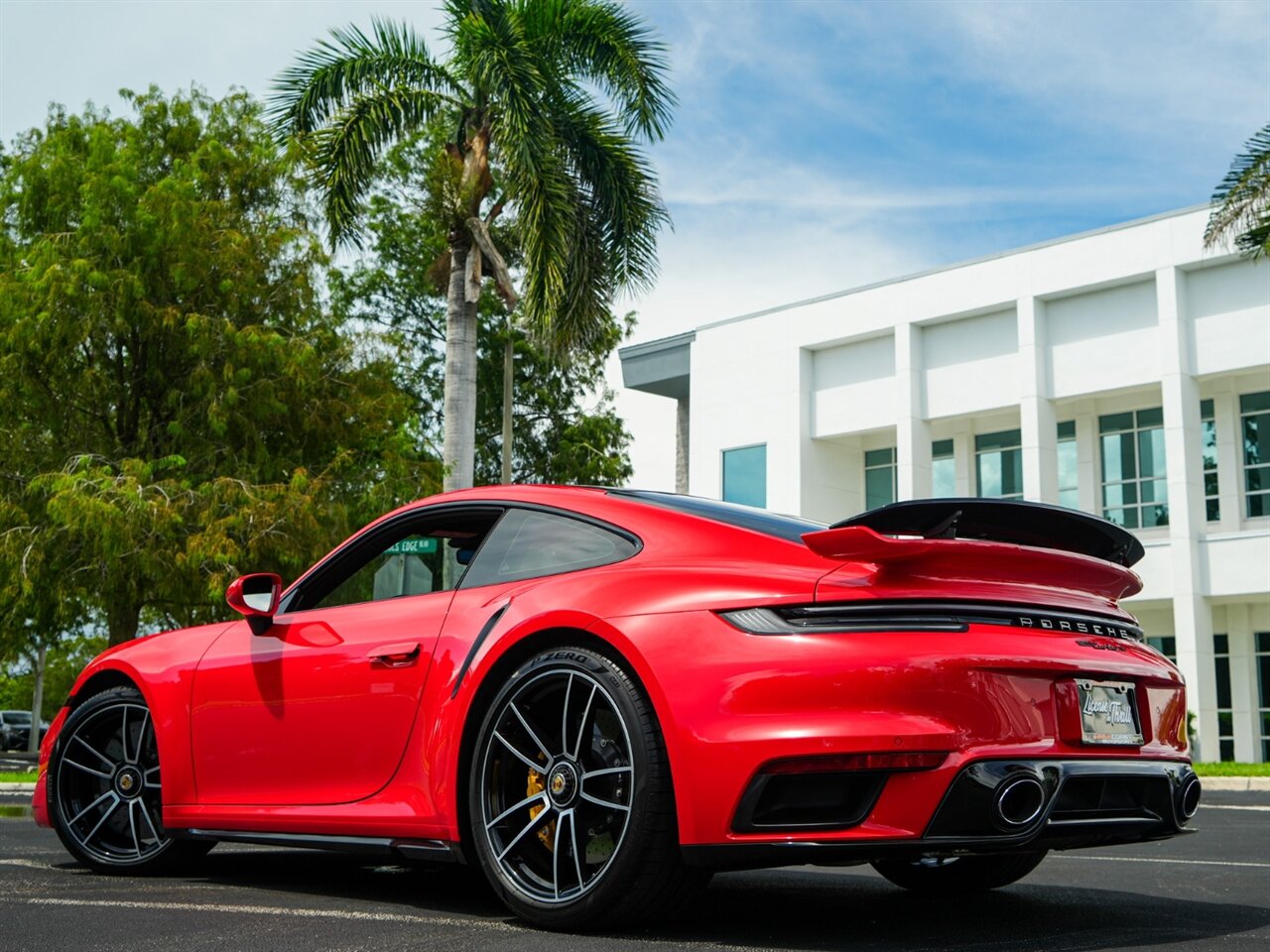 2022 Porsche 911 Turbo S photo 47