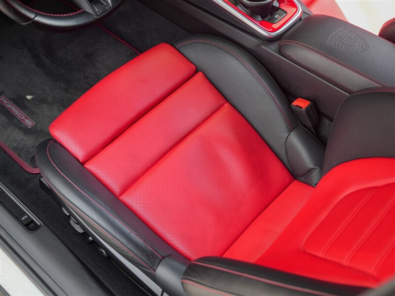 2022 Porsche 911 Turbo S   - Photo 23 - Bonita Springs, FL 34134