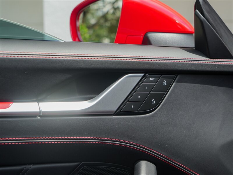 2022 Porsche 911 Turbo S   - Photo 25 - Bonita Springs, FL 34134