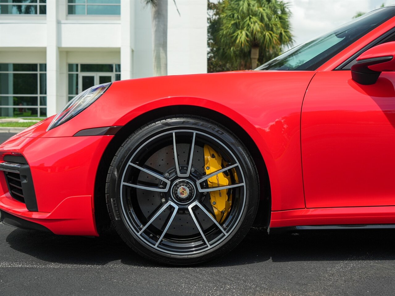 2022 Porsche 911 Turbo S photo 43