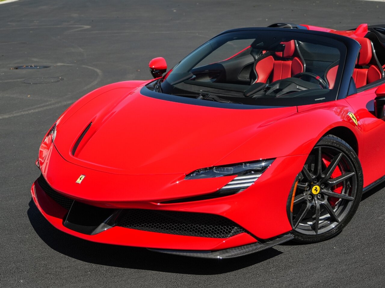 2022 Ferrari SF90 Spider   - Photo 11 - Bonita Springs, FL 34134