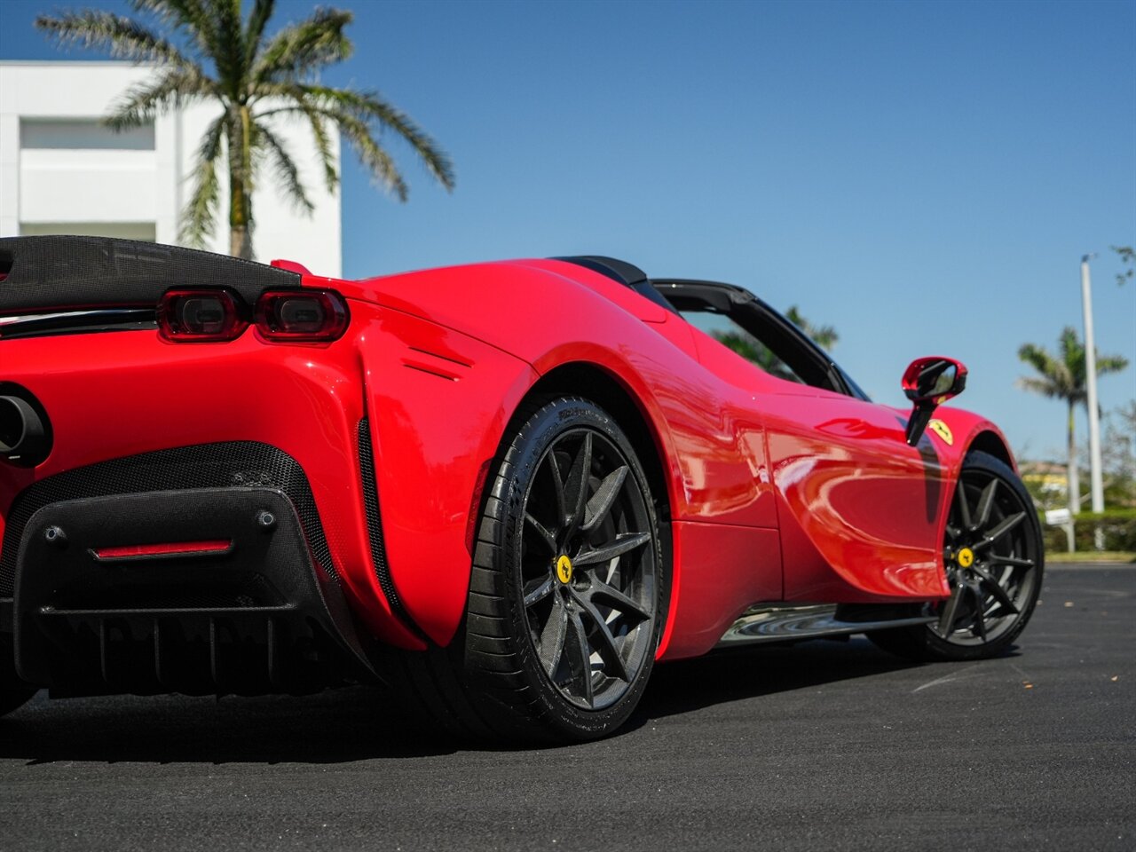 2022 Ferrari SF90 Spider   - Photo 72 - Bonita Springs, FL 34134