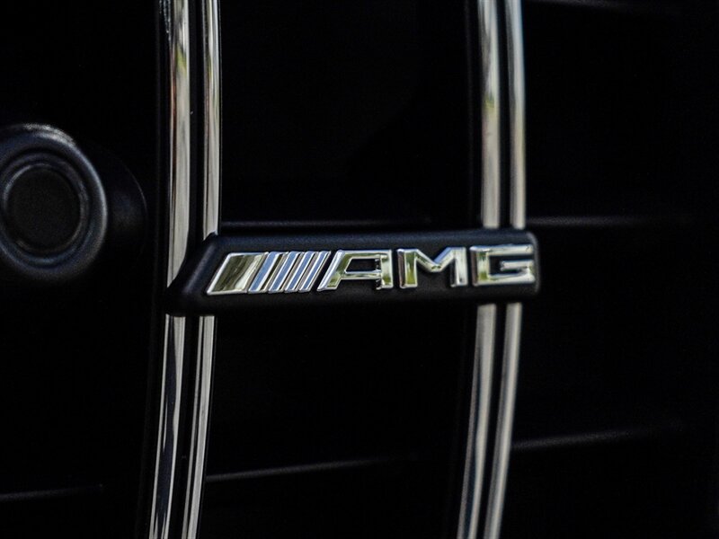 2022 Mercedes-Benz AMG SL 63 - Photo 9 - Bonita Springs, FL 34134