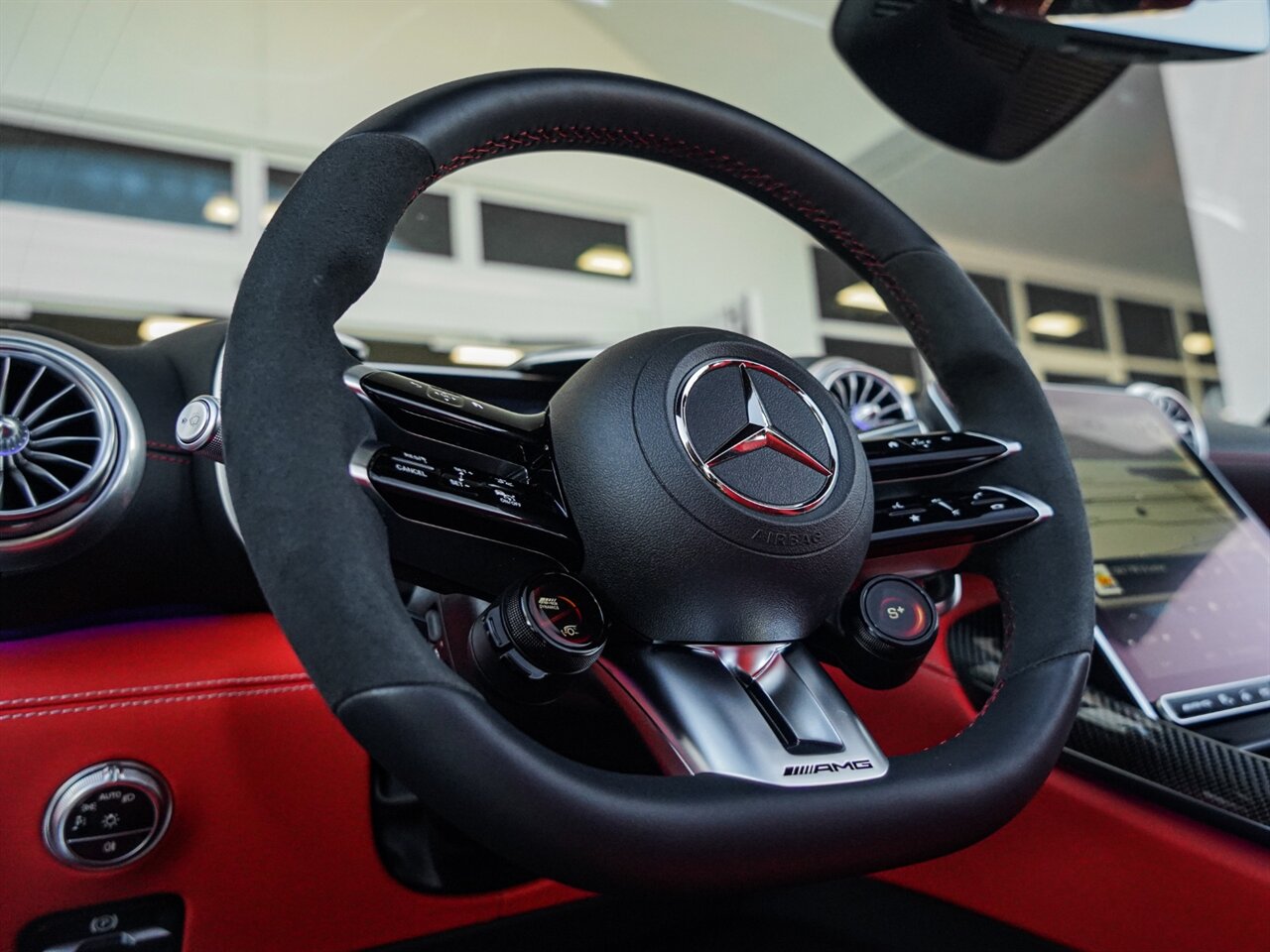 2022 Mercedes-Benz AMG SL 63   - Photo 15 - Bonita Springs, FL 34134