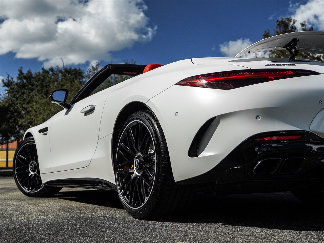 2022 Mercedes-Benz AMG SL 63   - Photo 53 - Bonita Springs, FL 34134