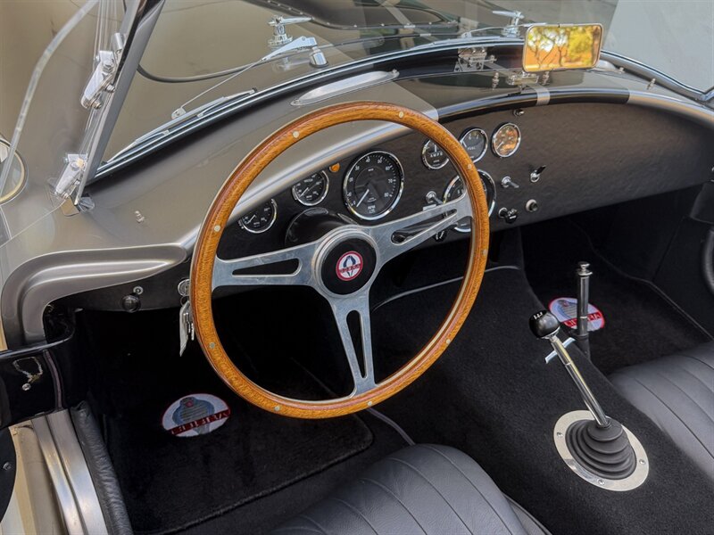 1965 Superformance Shelby Cobra   - Photo 19 - Bonita Springs, FL 34134