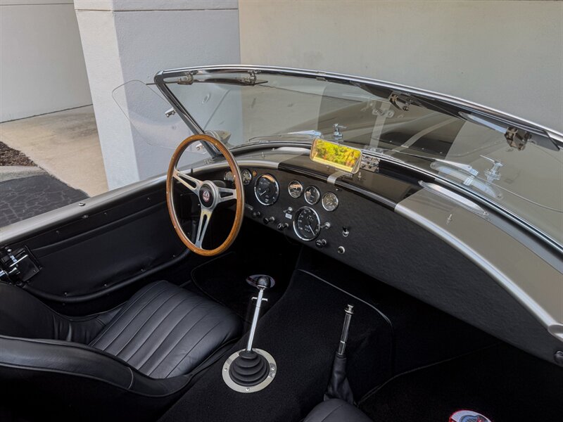 1965 Superformance Shelby Cobra   - Photo 22 - Bonita Springs, FL 34134