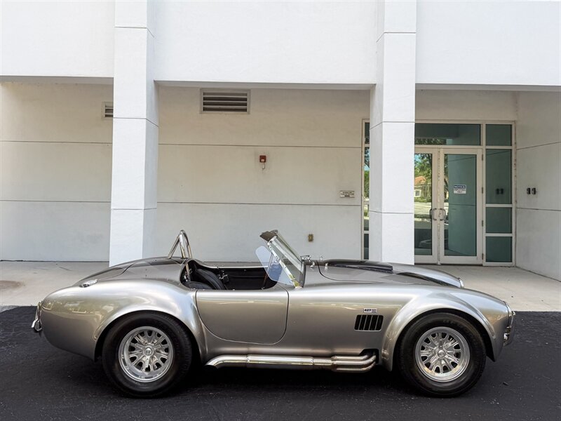 1965 Superformance Shelby Cobra   - Photo 45 - Bonita Springs, FL 34134