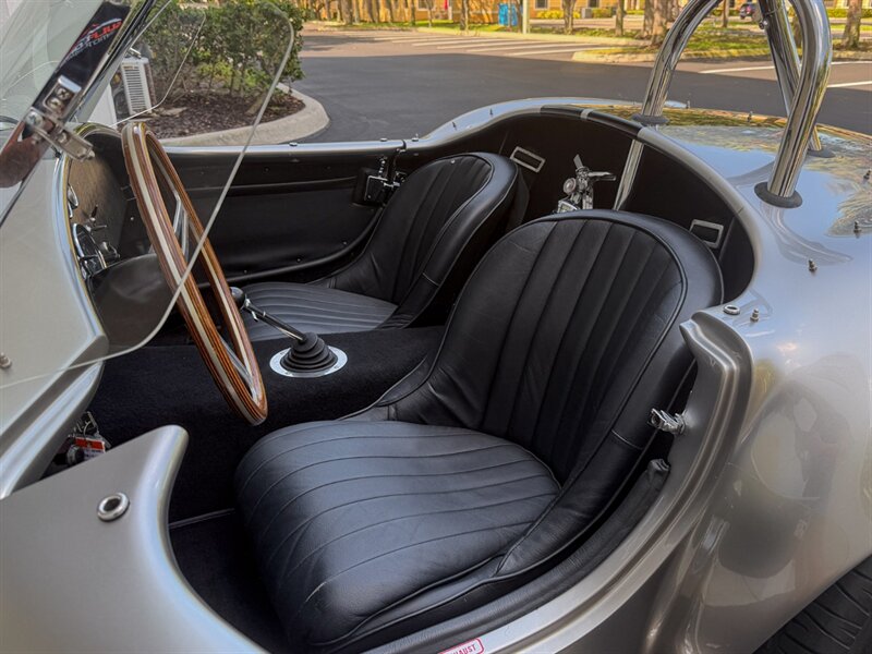 1965 Superformance Shelby Cobra   - Photo 16 - Bonita Springs, FL 34134