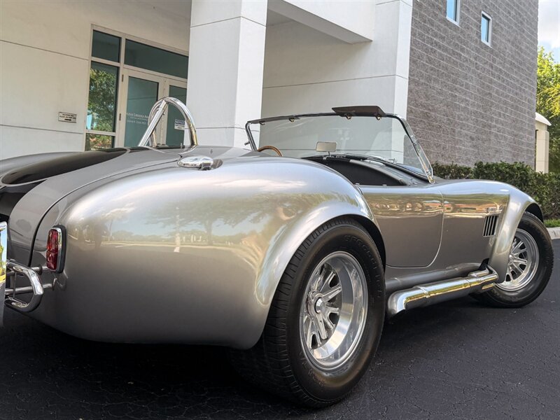 1965 Superformance Shelby Cobra   - Photo 42 - Bonita Springs, FL 34134