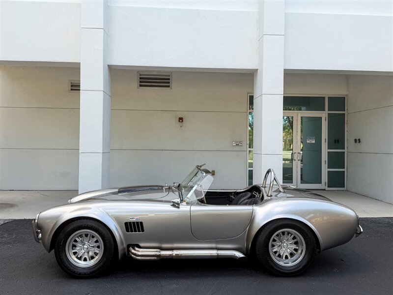 1965 Superformance Shelby Cobra   - Photo 26 - Bonita Springs, FL 34134