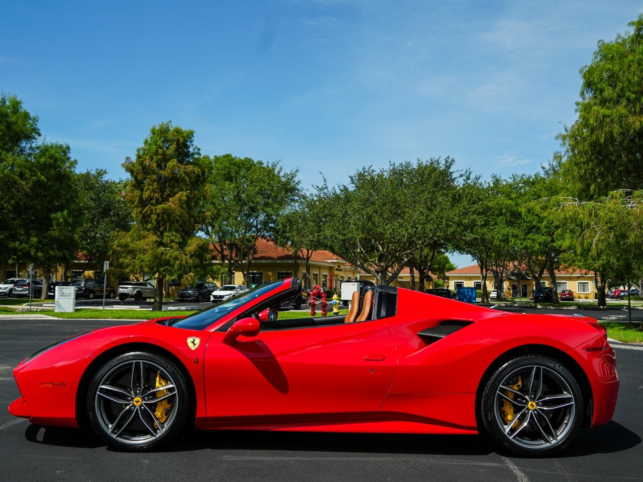 2019 Ferrari 488 Spider   - Photo 40 - Bonita Springs, FL 34134