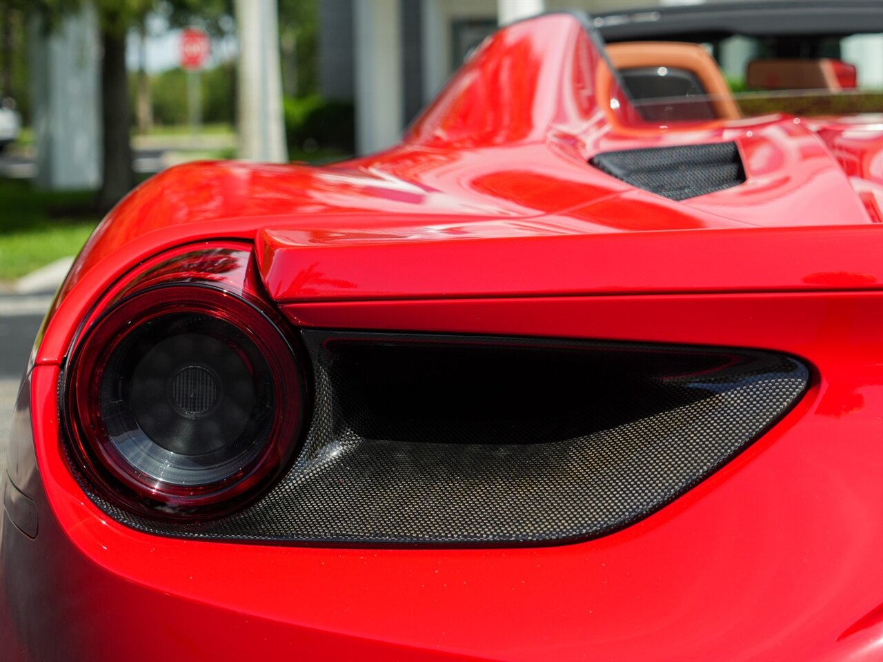 2019 Ferrari 488 Spider   - Photo 50 - Bonita Springs, FL 34134
