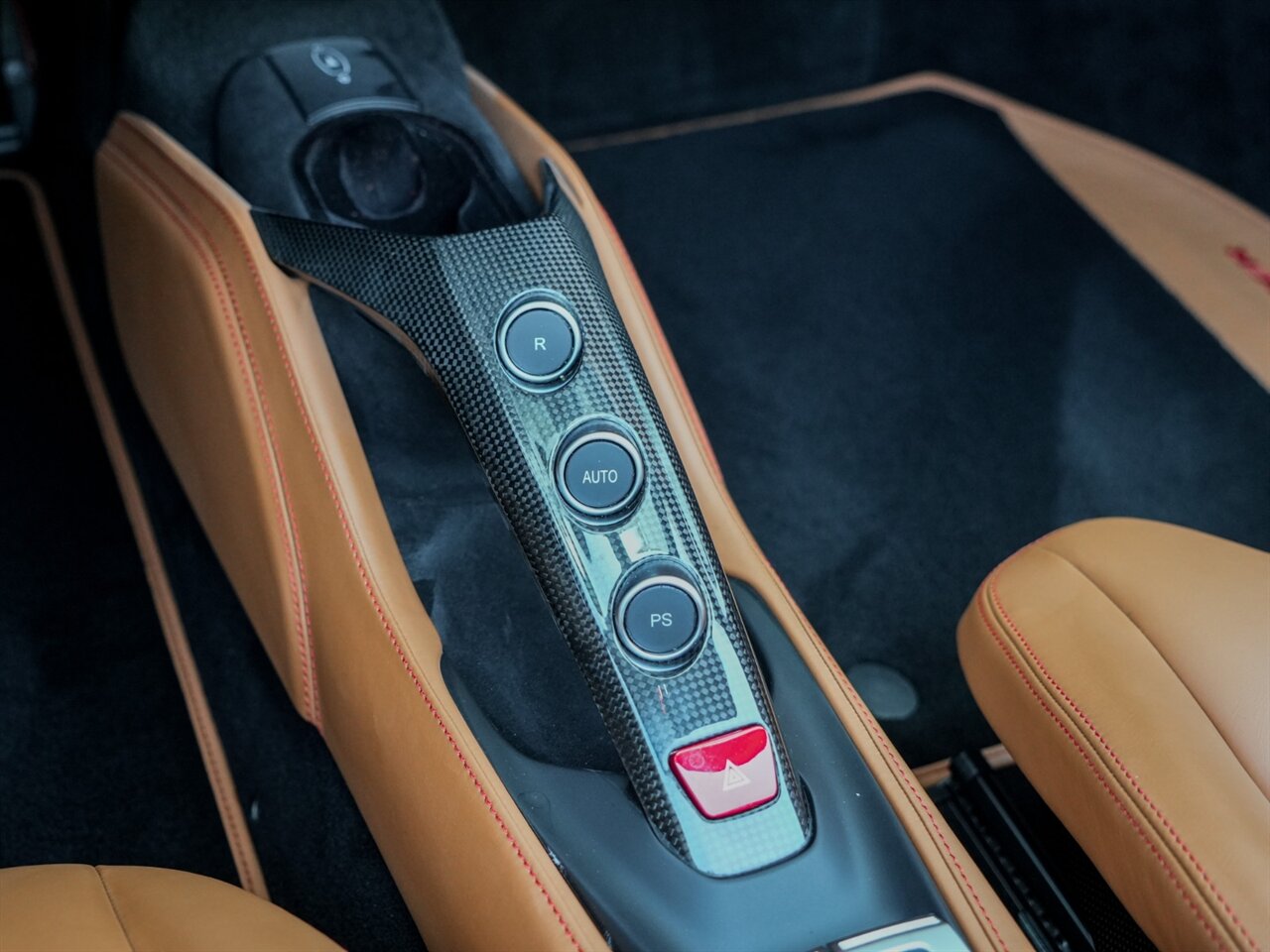 2019 Ferrari 488 Spider   - Photo 17 - Bonita Springs, FL 34134