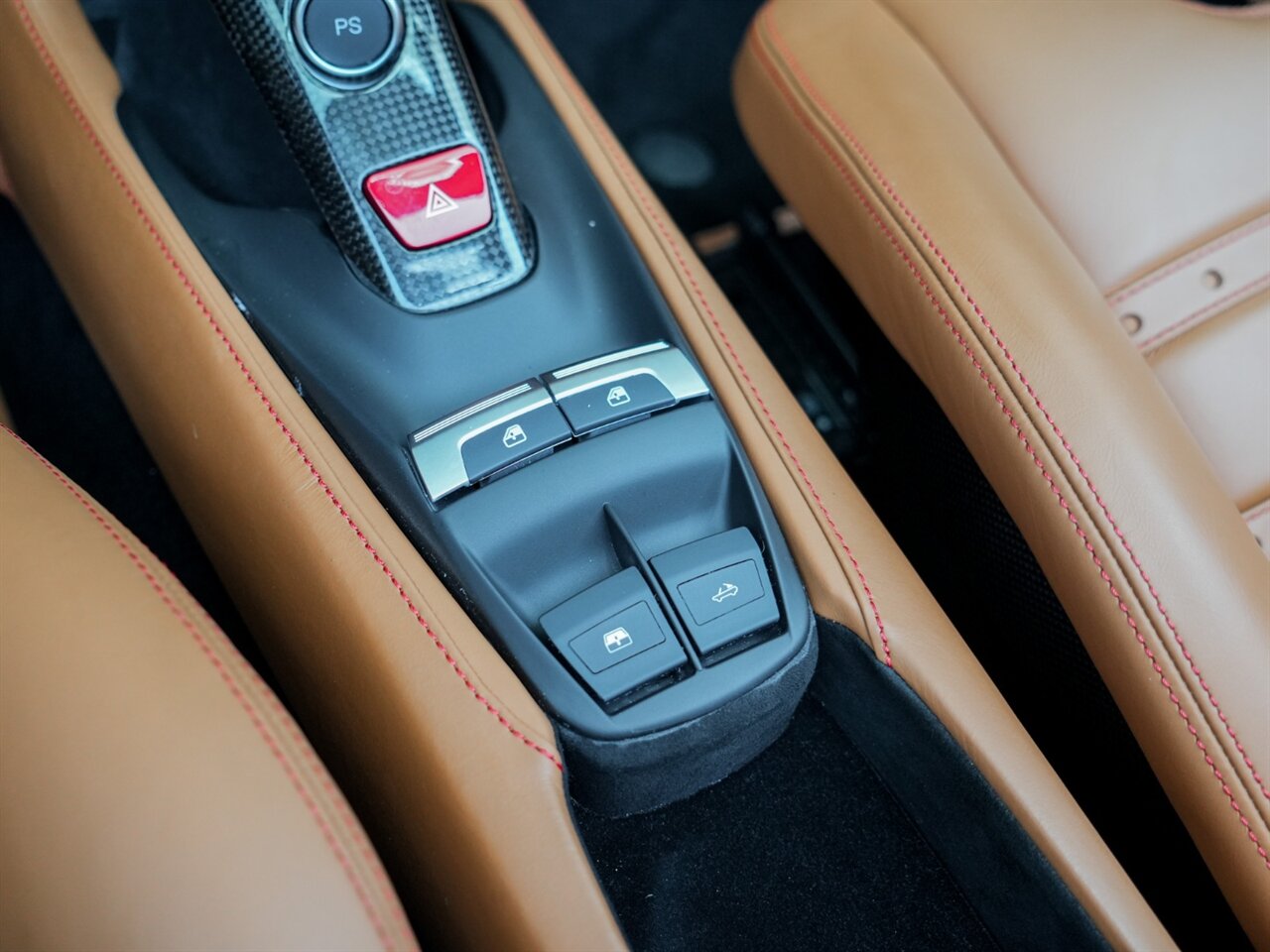 2019 Ferrari 488 Spider   - Photo 18 - Bonita Springs, FL 34134