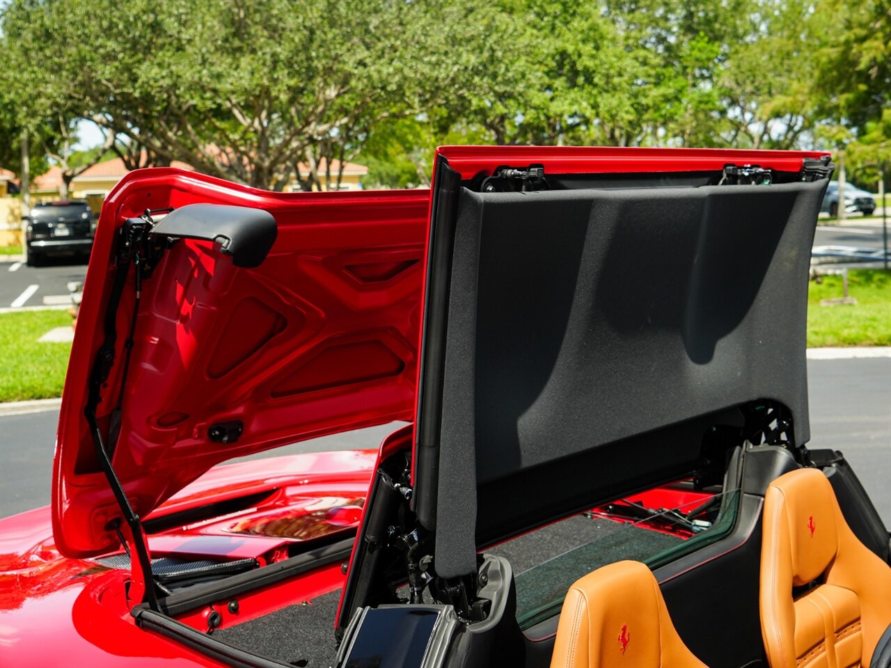 2019 Ferrari 488 Spider   - Photo 66 - Bonita Springs, FL 34134