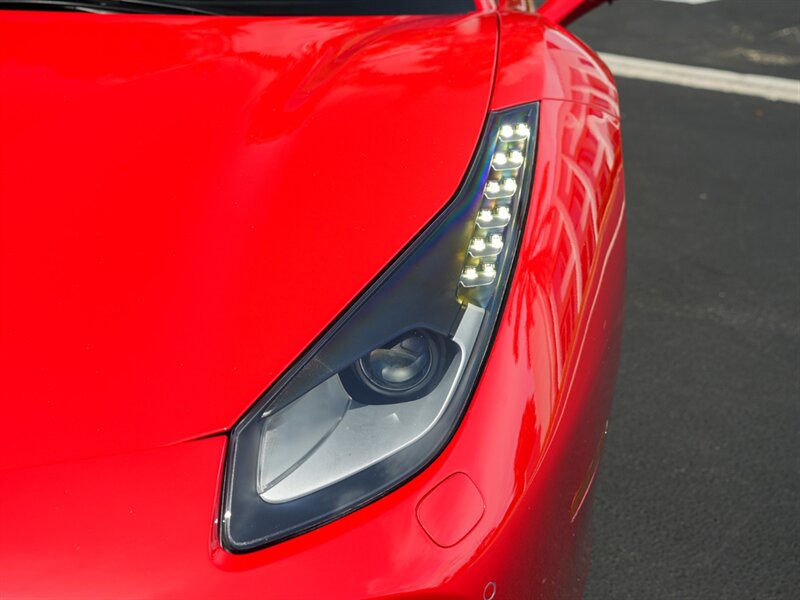 2019 Ferrari 488 Spider   - Photo 3 - Bonita Springs, FL 34134