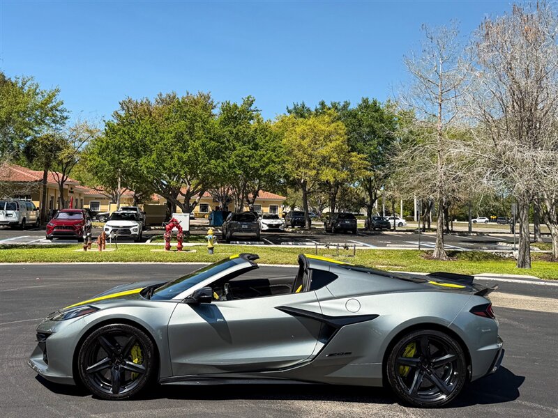 2024 Chevrolet Corvette Z06   - Photo 43 - Bonita Springs, FL 34134