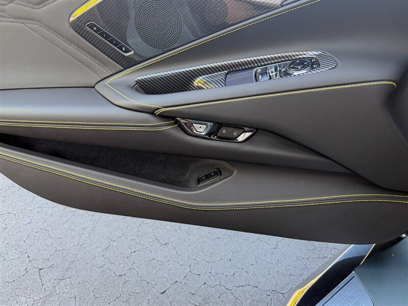 2024 Chevrolet Corvette Z06   - Photo 23 - Bonita Springs, FL 34134