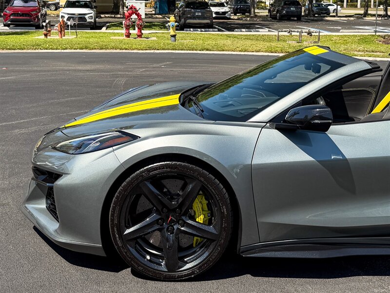 2024 Chevrolet Corvette Z06   - Photo 44 - Bonita Springs, FL 34134