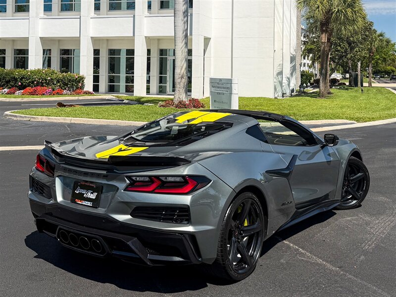 2024 Chevrolet Corvette Z06   - Photo 65 - Bonita Springs, FL 34134