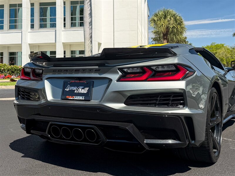 2024 Chevrolet Corvette Z06   - Photo 61 - Bonita Springs, FL 34134