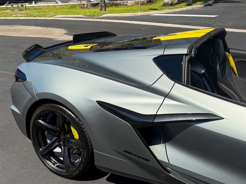 2024 Chevrolet Corvette Z06   - Photo 68 - Bonita Springs, FL 34134