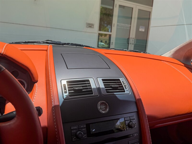 2007 Aston Martin V8 Vantage   - Photo 15 - Bonita Springs, FL 34134