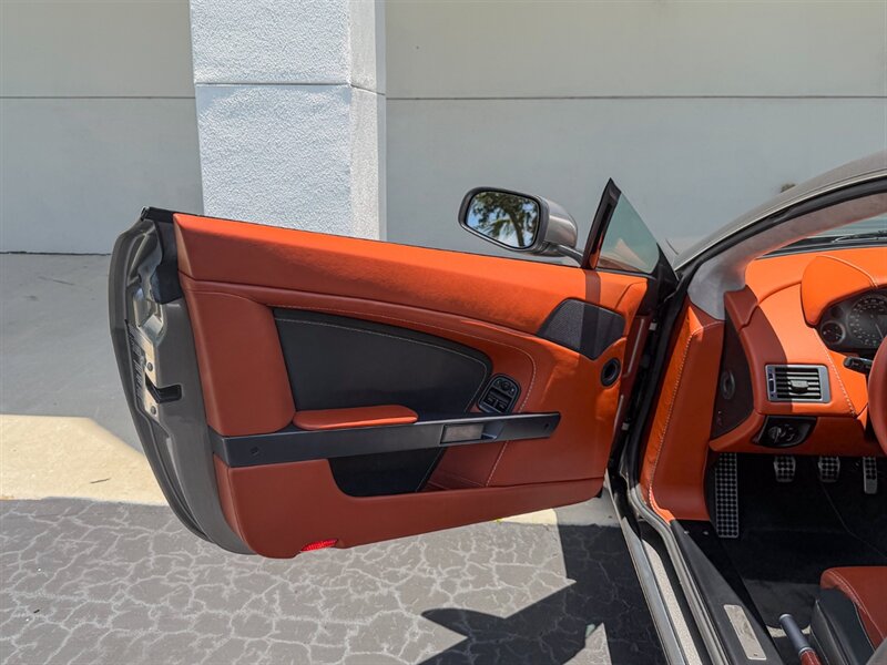 2007 Aston Martin V8 Vantage   - Photo 23 - Bonita Springs, FL 34134