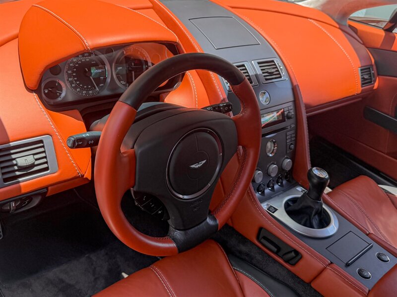 2007 Aston Martin V8 Vantage   - Photo 26 - Bonita Springs, FL 34134