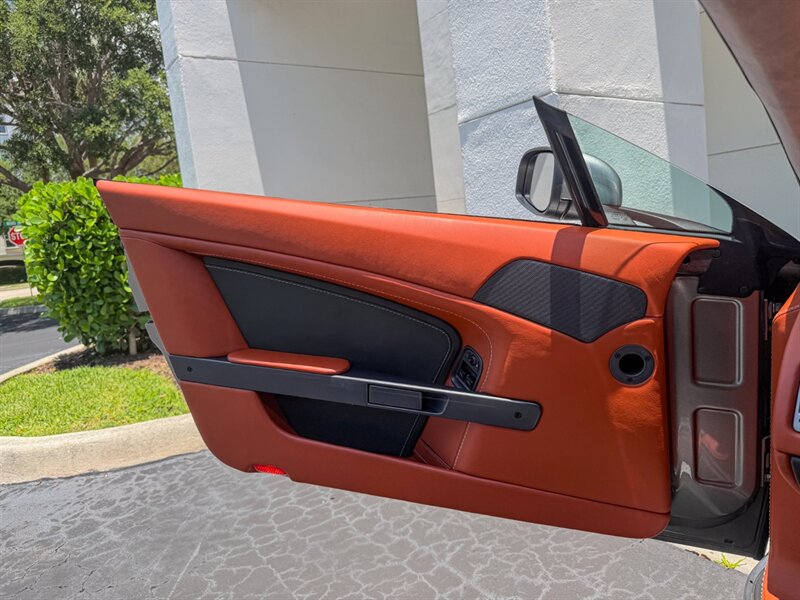 2007 Aston Martin V8 Vantage   - Photo 24 - Bonita Springs, FL 34134