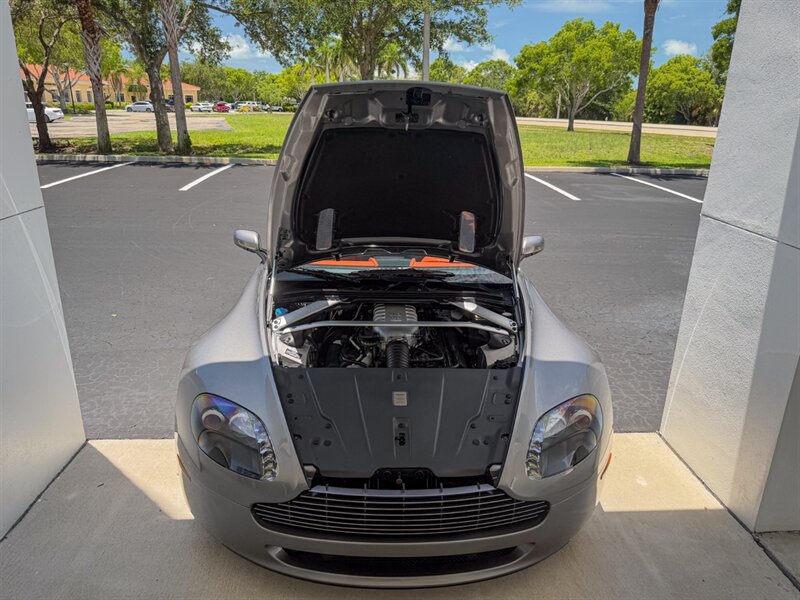 2007 Aston Martin V8 Vantage   - Photo 34 - Bonita Springs, FL 34134