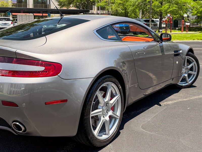 2007 Aston Martin V8 Vantage   - Photo 55 - Bonita Springs, FL 34134