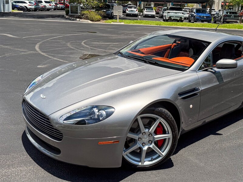 2007 Aston Martin V8 Vantage   - Photo 9 - Bonita Springs, FL 34134