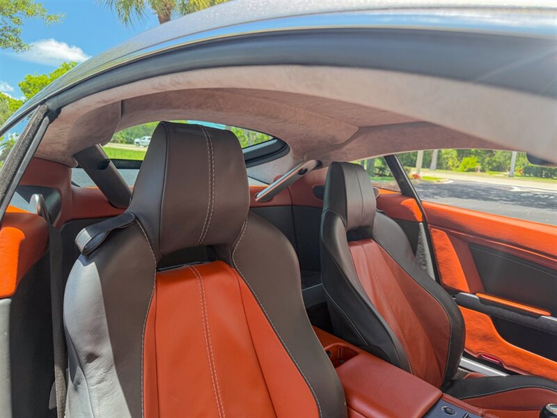 2007 Aston Martin V8 Vantage   - Photo 29 - Bonita Springs, FL 34134