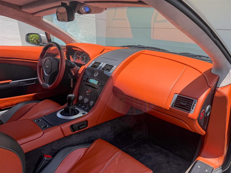 2007 Aston Martin V8 Vantage   - Photo 31 - Bonita Springs, FL 34134