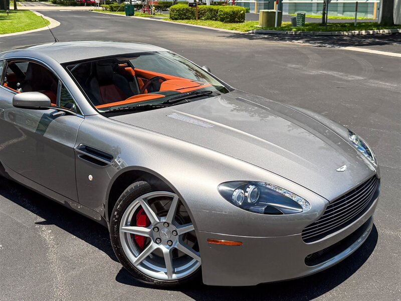2007 Aston Martin V8 Vantage   - Photo 63 - Bonita Springs, FL 34134