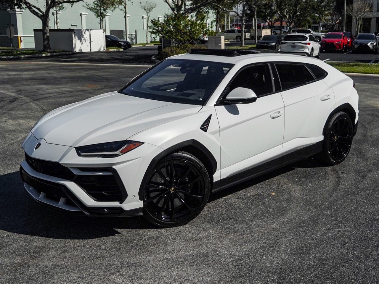 2021 Lamborghini Urus   - Photo 10 - Bonita Springs, FL 34134