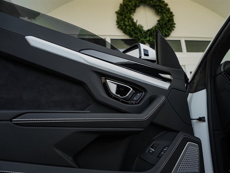 2021 Lamborghini Urus - Photo 27 - Bonita Springs, FL 34134