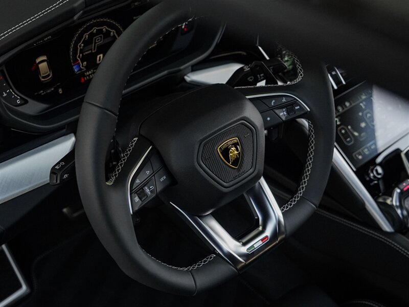 2021 Lamborghini Urus - Photo 32 - Bonita Springs, FL 34134