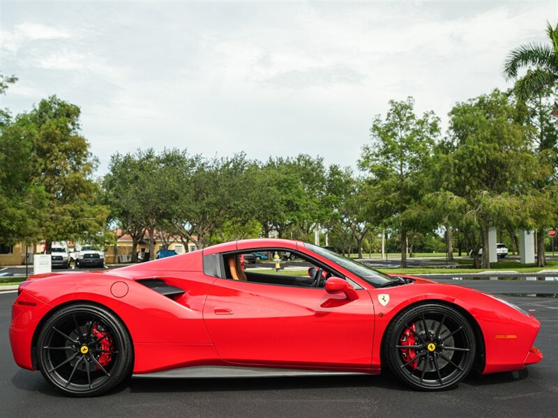 2018 Ferrari 488 Spider   - Photo 76 - Bonita Springs, FL 34134