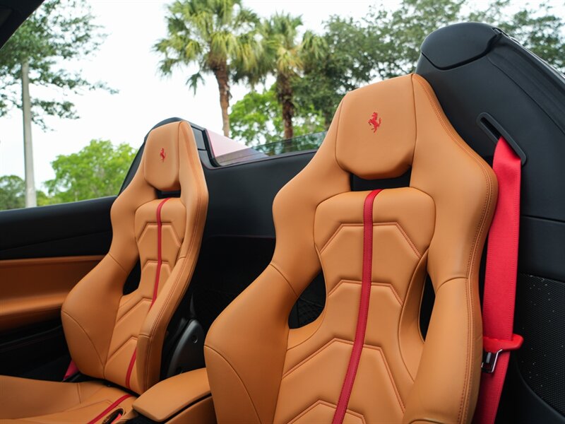 2018 Ferrari 488 Spider   - Photo 21 - Bonita Springs, FL 34134