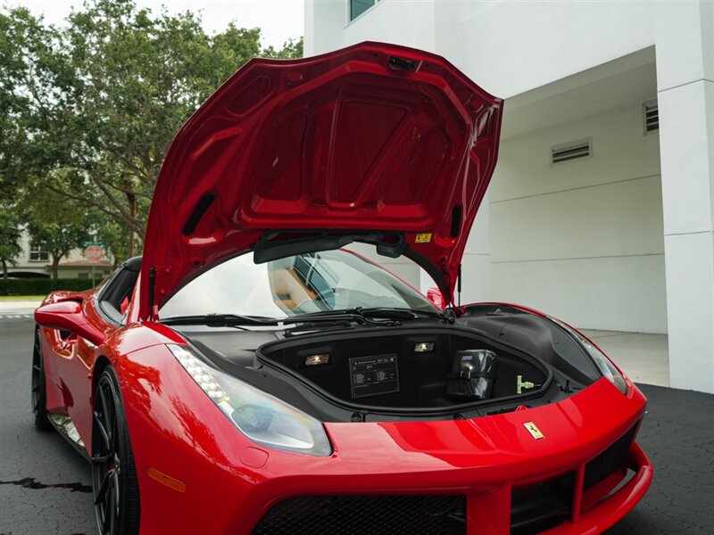 2018 Ferrari 488 Spider   - Photo 43 - Bonita Springs, FL 34134