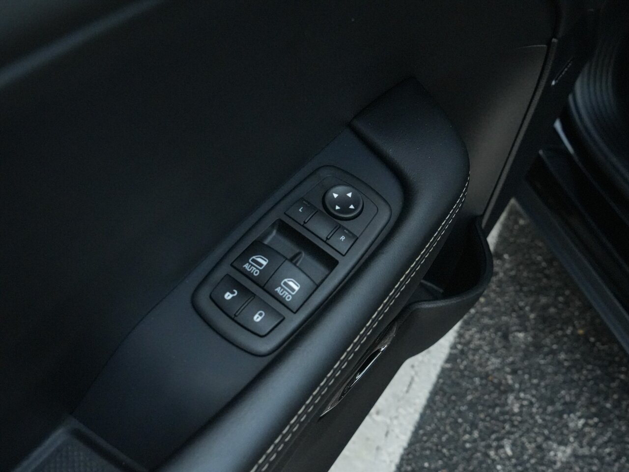 2022 Dodge Challenger SRT Hellcat Redeye   - Photo 24 - Bonita Springs, FL 34134