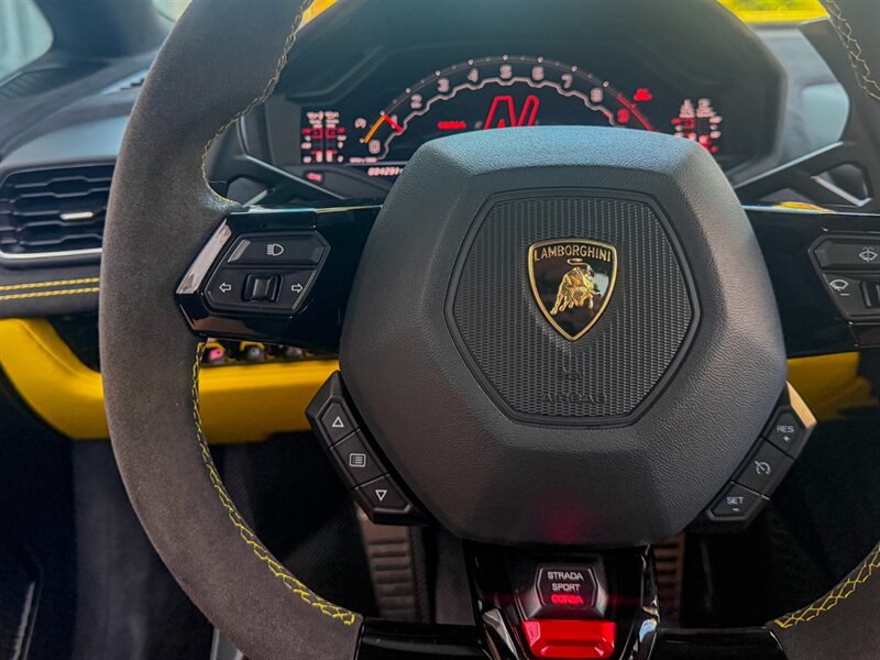 2023 Lamborghini Huracan Tecnica   - Photo 31 - Bonita Springs, FL 34134