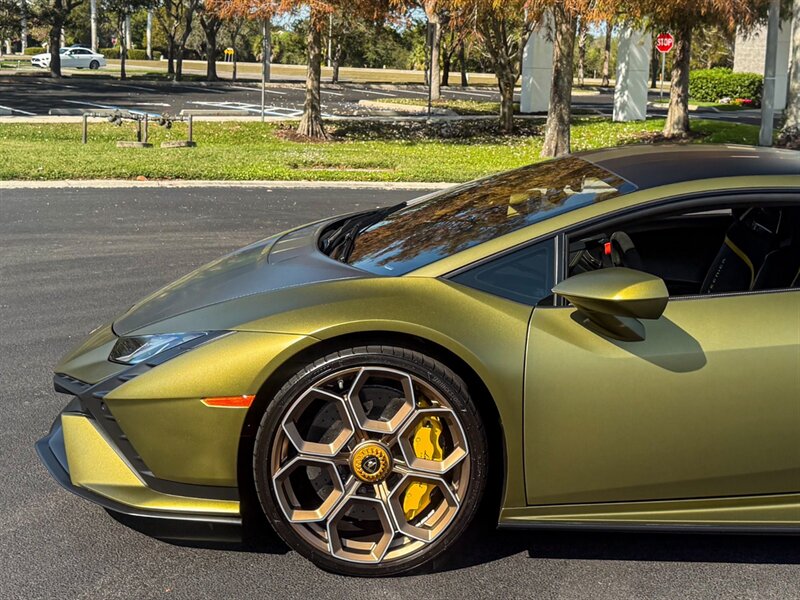 2023 Lamborghini Huracan Tecnica   - Photo 43 - Bonita Springs, FL 34134