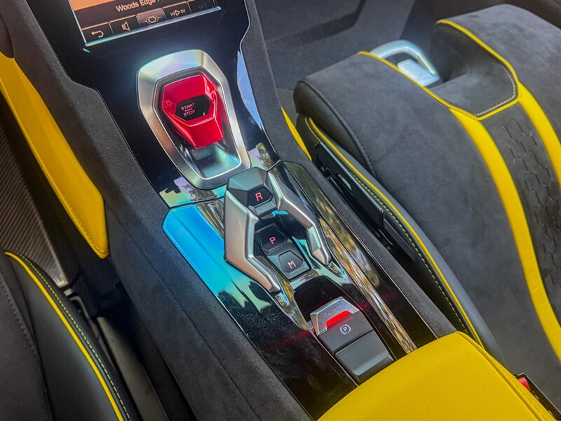 2023 Lamborghini Huracan Tecnica   - Photo 20 - Bonita Springs, FL 34134