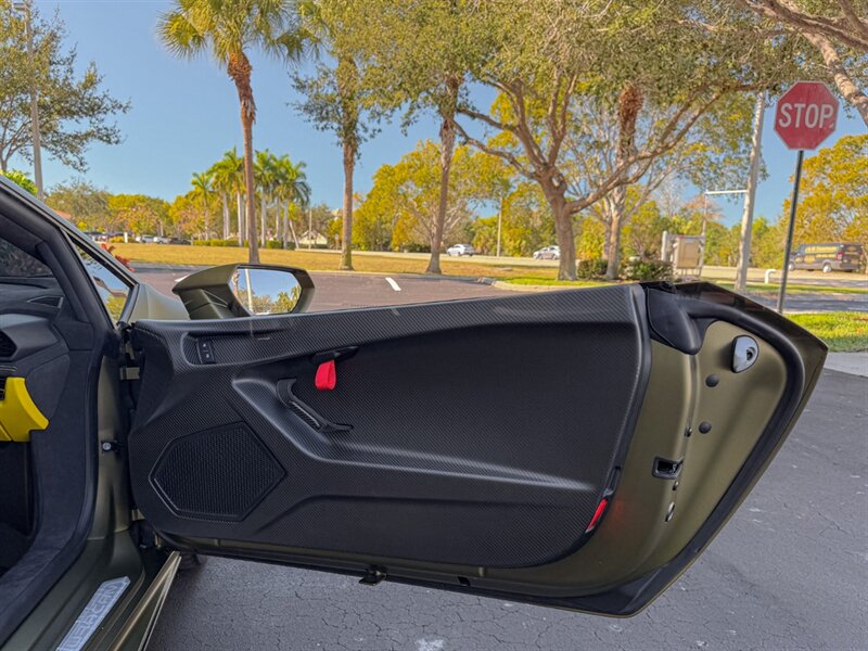 2023 Lamborghini Huracan Tecnica   - Photo 38 - Bonita Springs, FL 34134