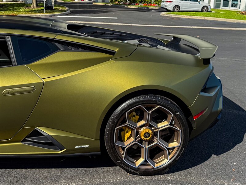 2023 Lamborghini Huracan Tecnica   - Photo 46 - Bonita Springs, FL 34134