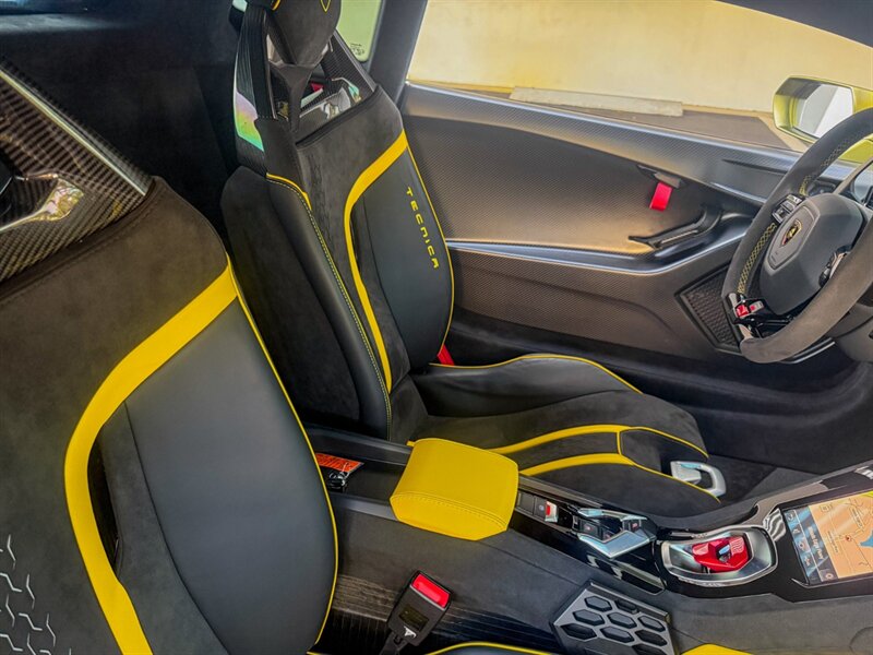 2023 Lamborghini Huracan Tecnica   - Photo 36 - Bonita Springs, FL 34134